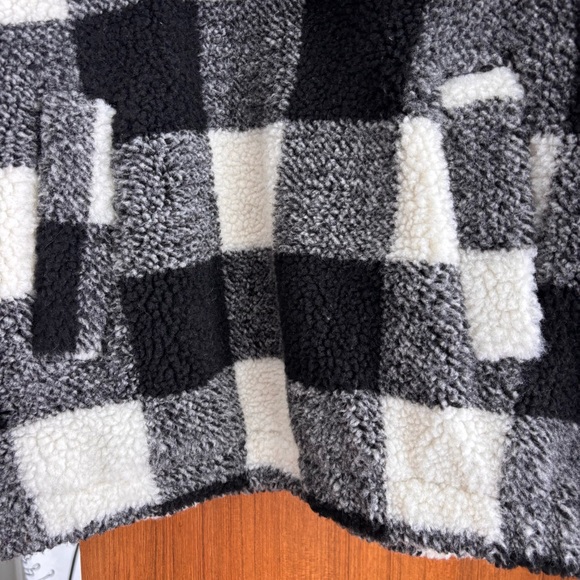 Urban Heritage Black White Buffalo Plaid Sherpa Fleece 1/4 Zip Pullover Size M - Picture 5 of 12